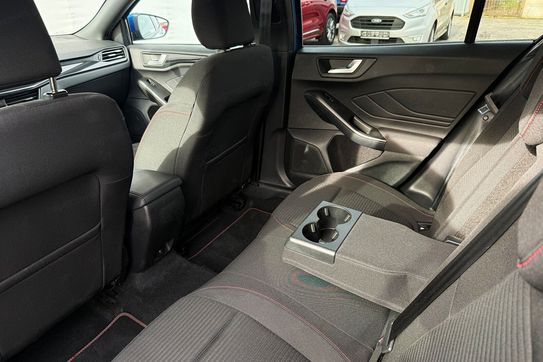 Ford Focus mHEV ST-Line X aut