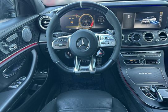 Mercedes Klasa E AMG E 63 4-Matic+