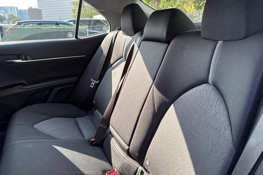 Toyota Camry Comfort 2.5 Hybrid CVT