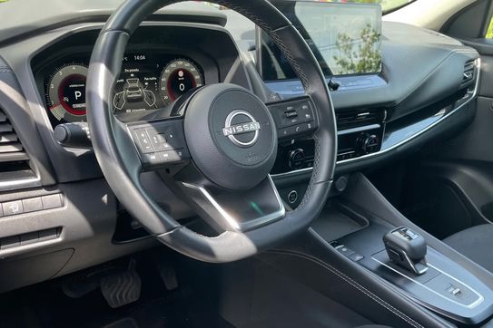 Nissan Qashqai 1.3 DIG-T N-Connecta Xtronic