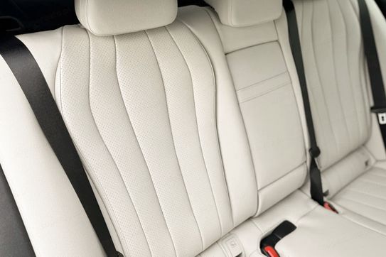 Mercedes Klasa E 220 d 4-Matic AMG