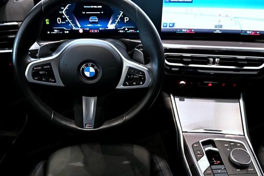 BMW Seria 3 318i M Sport