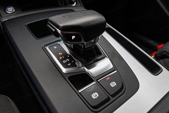 Audi Q5 40 TDI mHEV quattro Advanced S tronic