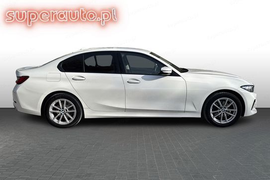 BMW Seria 3 320i xDrive