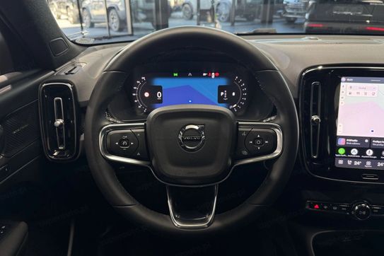 Volvo XC40 B4 Plus Dark aut