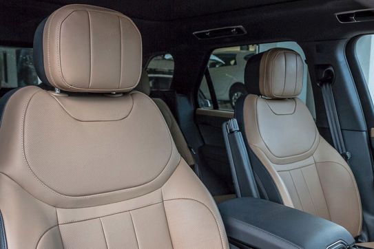 Land Rover Range Rover Sport D300 Dynamic SE