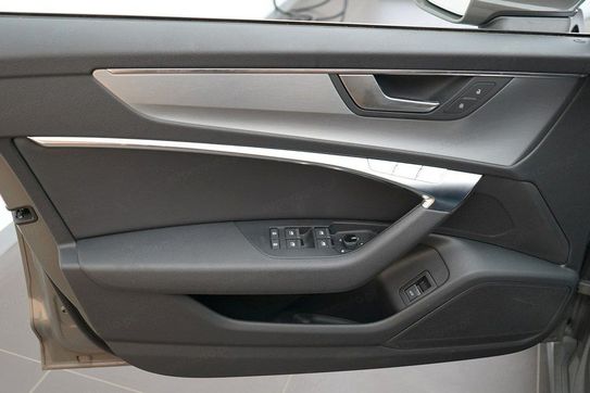 Audi A6 Avant 45 TFSI quattro S Line