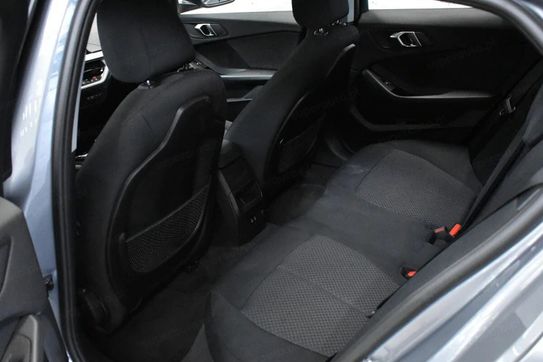 BMW Seria 1 118i Advantage