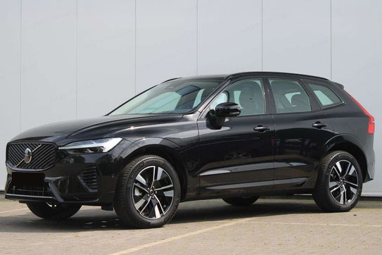 Volvo XC60 B5 AWD Plus Dark