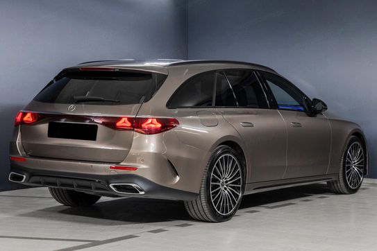 Mercedes Klasa E 220 d  4-Matic AMG Estate