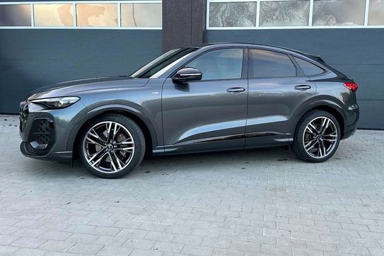 Audi Q5 TDI quattro S line Sportback