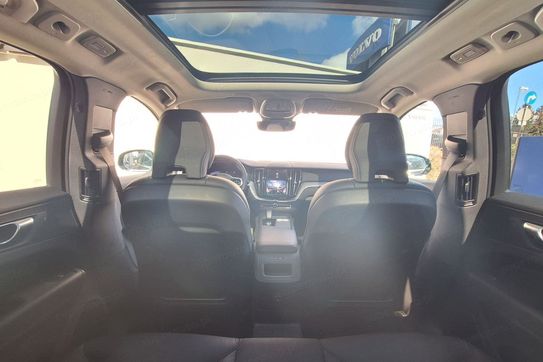 Volvo XC60 T8 Plug-In Hybrid AWD Plus Dark aut