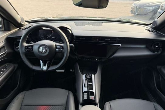 Alfa Romeo Junior 1.2 Ibrida Ti