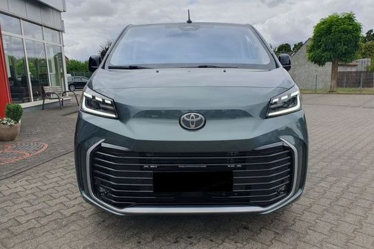 Toyota Proace Verso Long Business