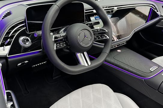 Mercedes E Klasa 220 d 4-Matic AMG