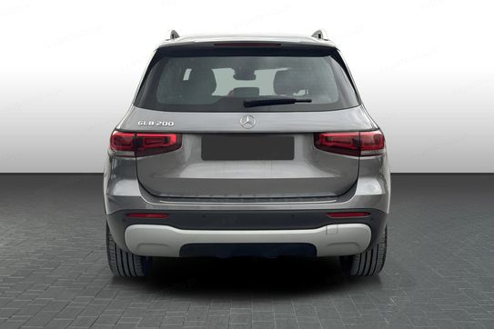 Mercedes GLB 200