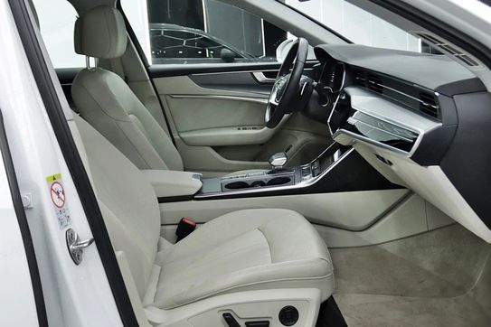 Audi A6 Avant 40 TDI quattro S Line