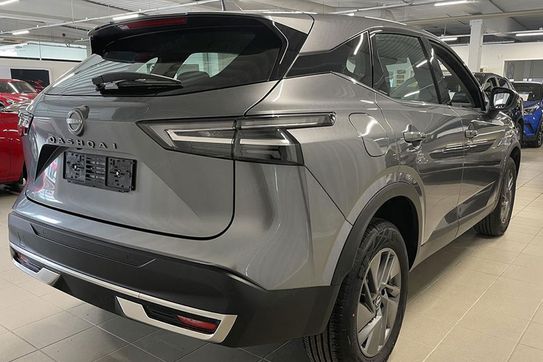 Nissan Qashqai Acenta 1.3 DIG-T mHEV MT 2WD