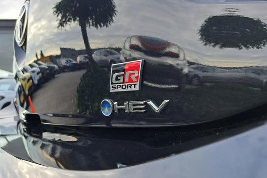 Toyota Corolla GR Sport 1.8 Hybrid