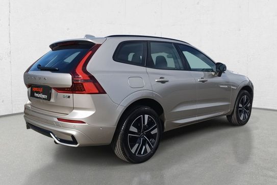 Volvo XC60 B5 B AWD Plus Dark aut