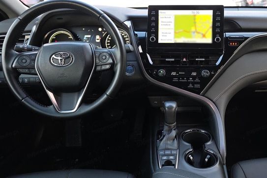 Toyota Camry 2.5 Hybrid Prestige