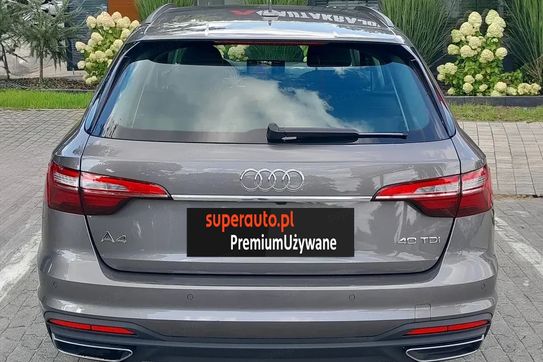 Audi A4 40 TDI Advanced S tronic
