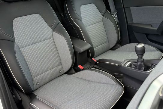 Renault Clio Techno LPG 1.0 TCe