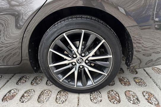 Toyota Camry Executive 2.5 Hybrid  CVT