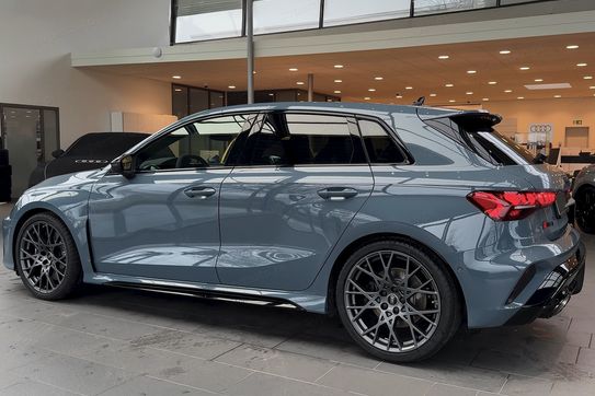 Audi A3 RS3 TFSI quattro Sportback