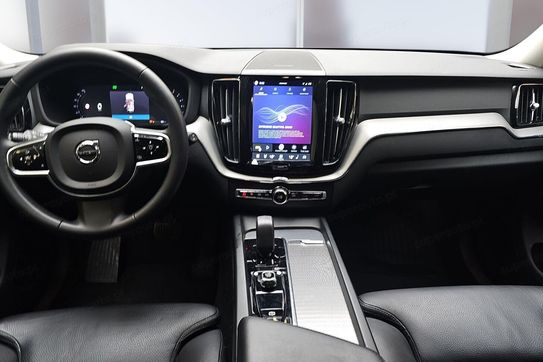 Volvo XC60 B4 D Plus Dark