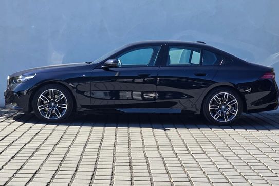 BMW Seria 5 520d xDrive M Sport
