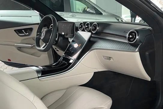 Mercedes CLE 300 4-Matic AMG Line