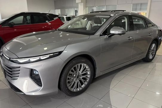 Bestune B70 2.0T Elegance aut