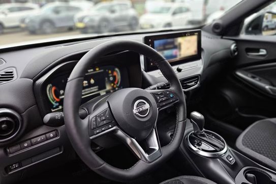 Nissan Juke N-Connecta 1.0 DIG-T