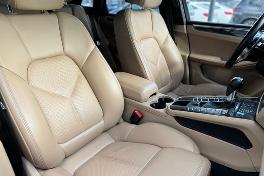 Porsche Macan Macan