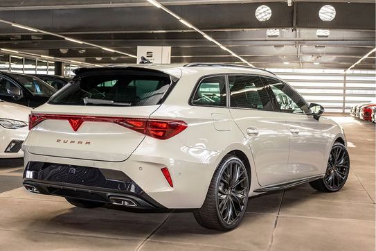 Cupra Leon 1.5 eTSI mHEV DSG
