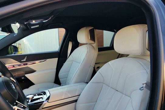 BMW Seria 7 740d xDrive mHEV M Sport sport-aut