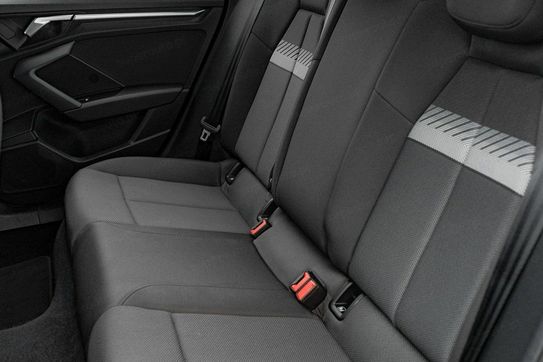 Audi A3 35 TFSI mHEV S tronic