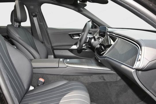 Mercedes Klasa E 220 d 4-Matic AMG