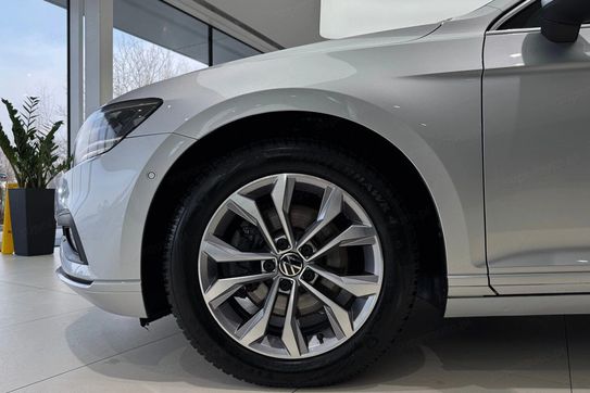 Volkswagen Passat 2.0 TDI EVO Business DSG