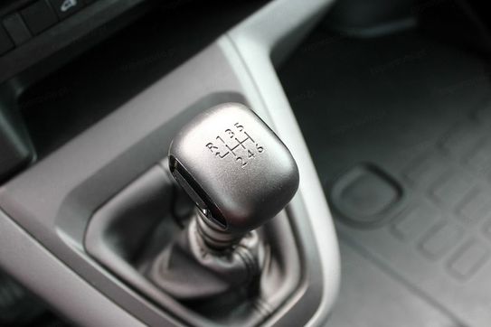 Peugeot Expert LONG BlueHDi