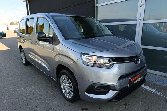 Toyota Proace City Verso Long L2H1 Business Line 7os AT