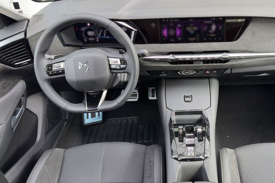 DS N°4 Performance Line EAT8 1.5 BlueHDi