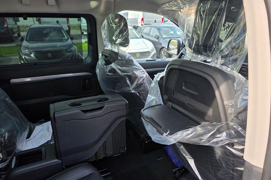 Opel Zafira Life Extra Long L2H1 Business VIP AT8