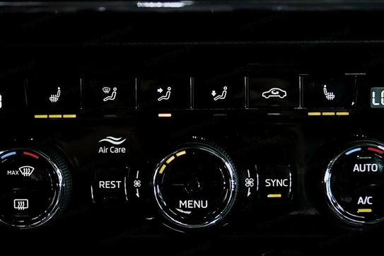 Skoda Superb 2.0 TDI SCR Ambition DSG