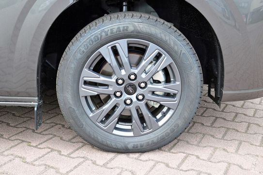 Ford Transit Custom L2H1 Limited 320 A8