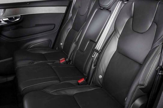 Volvo XC90 B5 AWD Ultra Dark