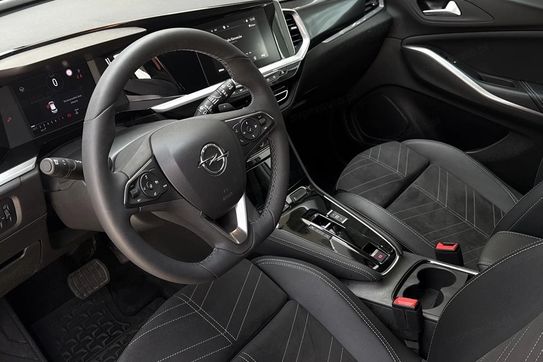 Opel Crossland X 1.2 t Gs Line S&S