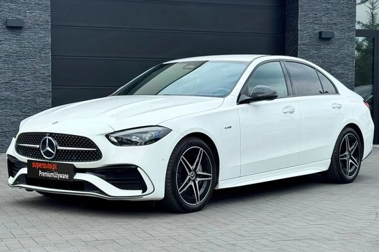 Mercedes Klasa C 220 d 4MATIC AMG Line