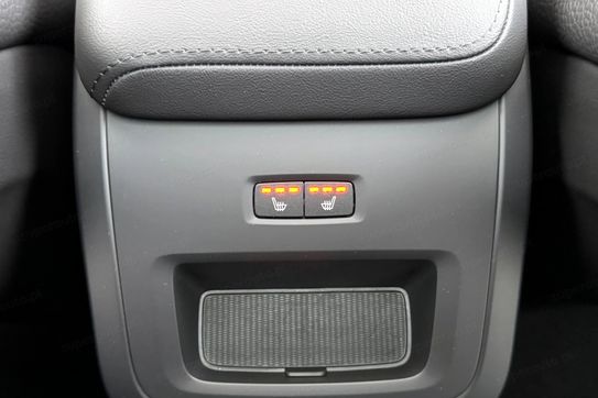 Volvo XC60 T6 Plug-In Hybrid AWD Ultra Dark